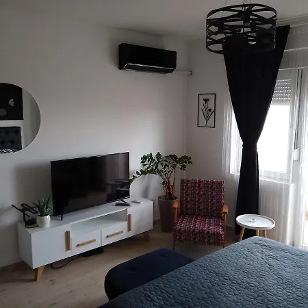 Apartman_Park Smederevska Palanka Exterior photo